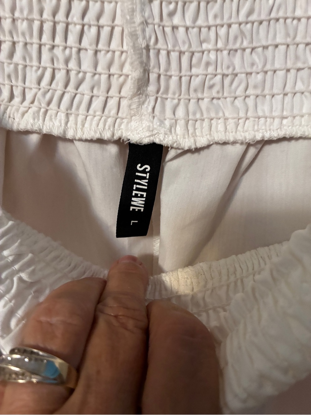 White boho off the shoulder dress with ruffle cuff sleeves Large - Picture 4 of 7